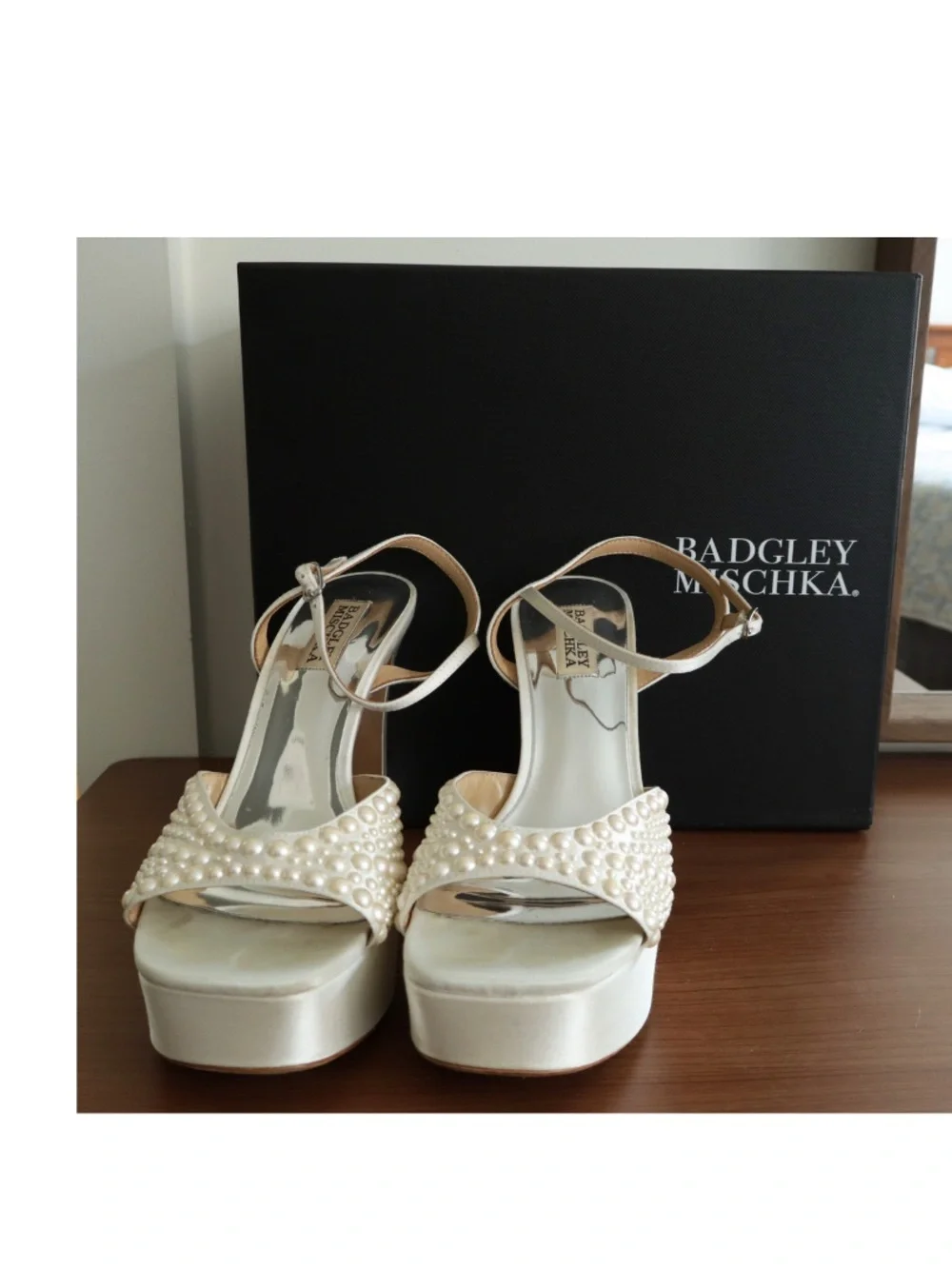 Badgley Mischka White Pearl Platform Sandal